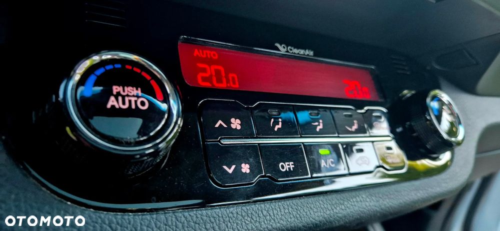 Kia Sportage 2,0 CRDI AWD Spirit - 20