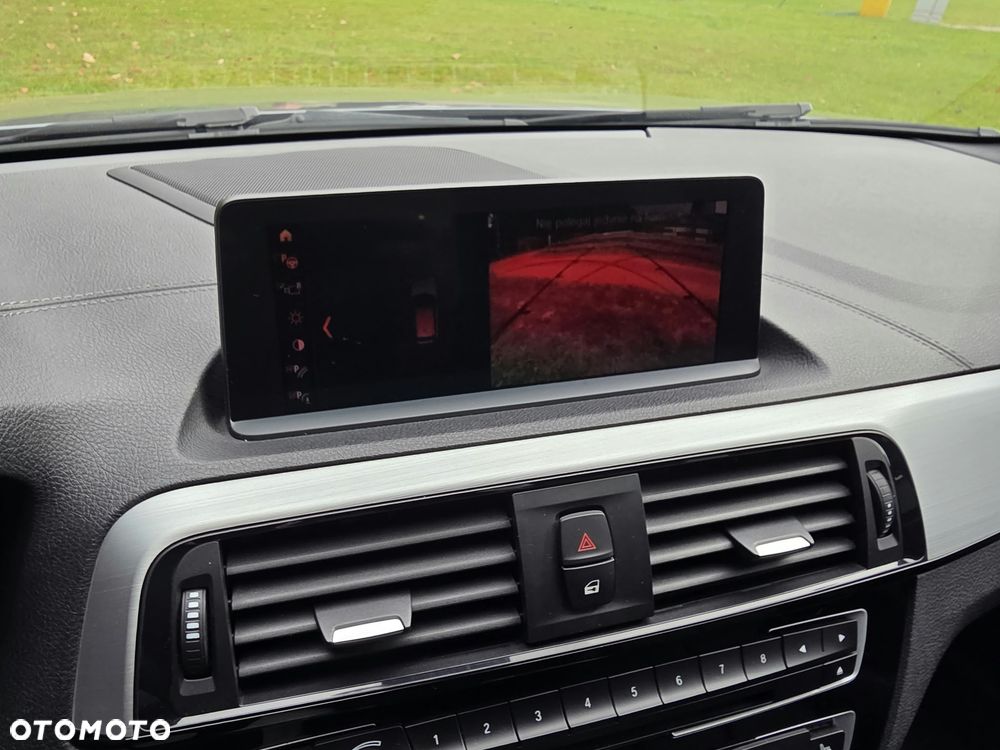 BMW Seria 1 125d Edition M Sport Shadow - 23