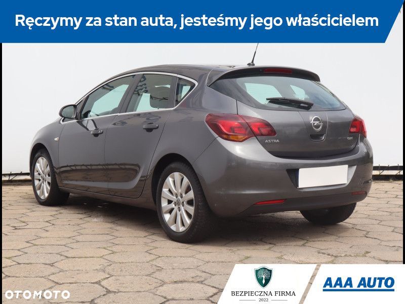 Opel Astra - 5