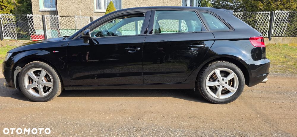 Audi A3 Sportback 1.4 TFSI S line Sportpaket - 8