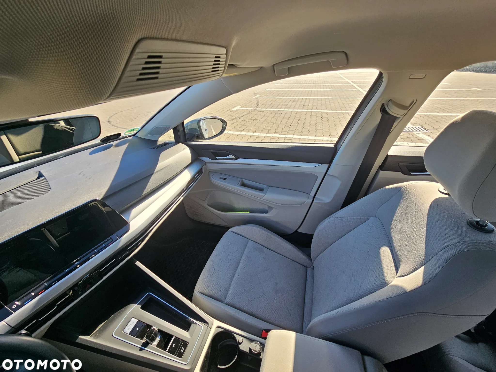 Volkswagen Golf VIII 1.5 eTSI EVO Life DSG - 13
