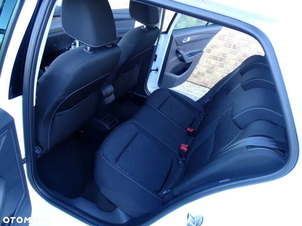 Skoda Fabia 1.0 MPI Clever - 24