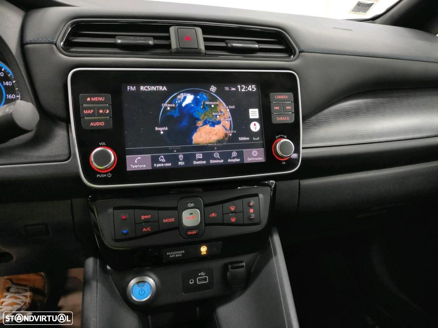 Nissan Leaf N-Connecta - 11