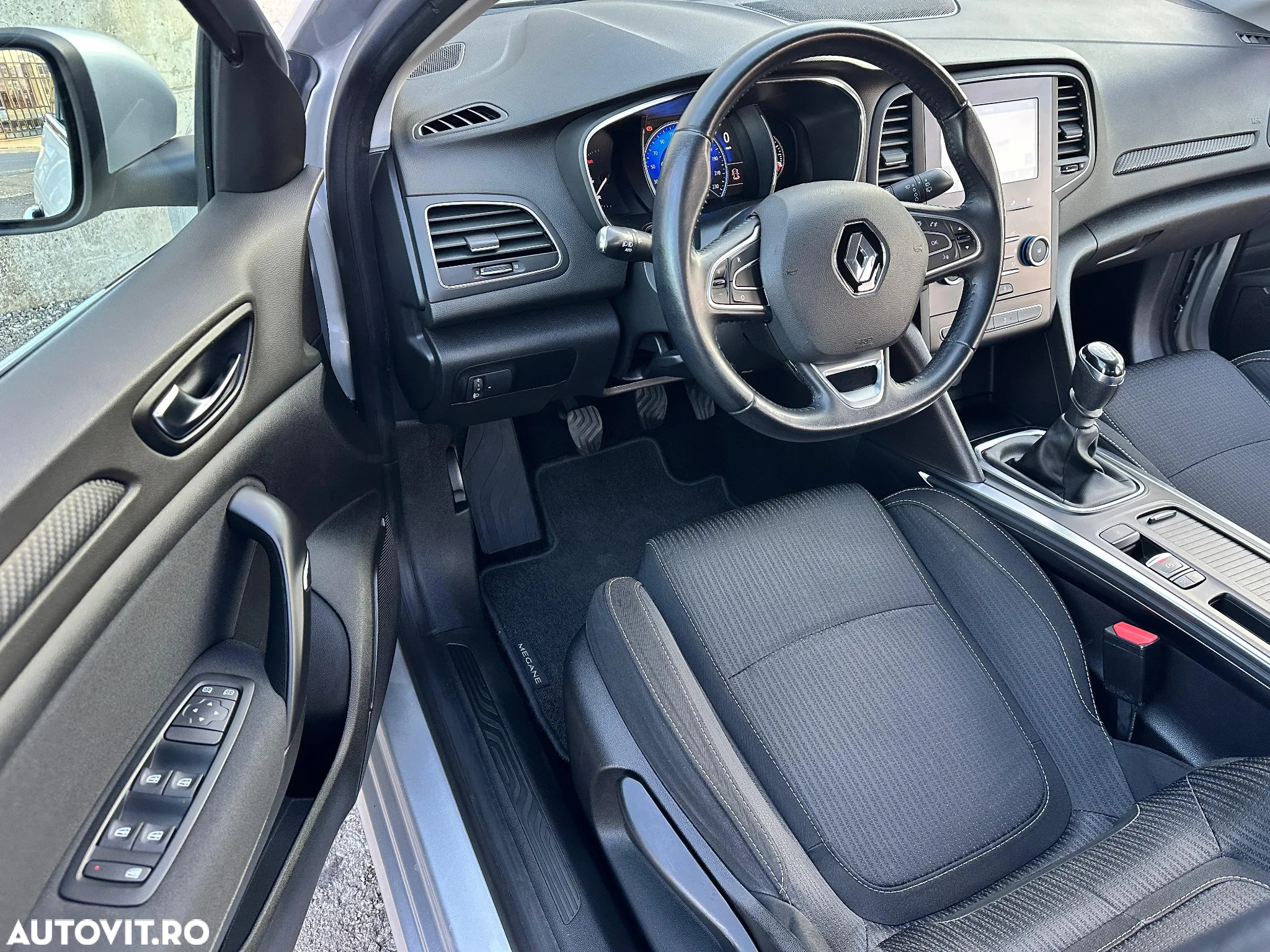 Renault Megane 1.5 dCi Expression - 21