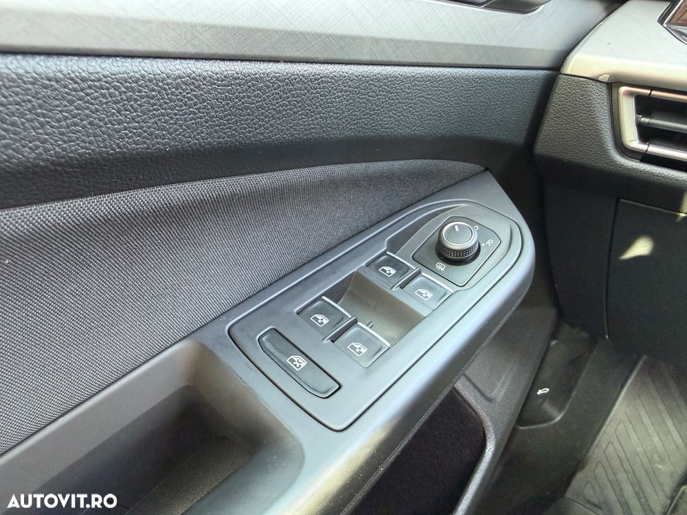 Volkswagen Golf 1.0 TSI Comfortline - 21