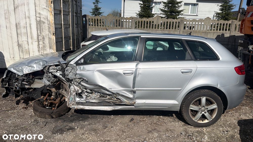 Audi A3 Sportback 1.6 Ambiente - 5