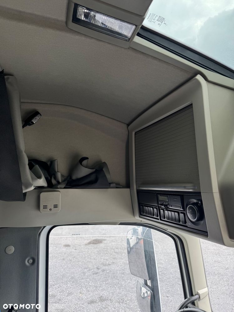 Volvo FH 500 / Automat / 2 Zbiorniki / Full Led / Euro 6 / I COOL Park / Super Stan / z Francji - 26