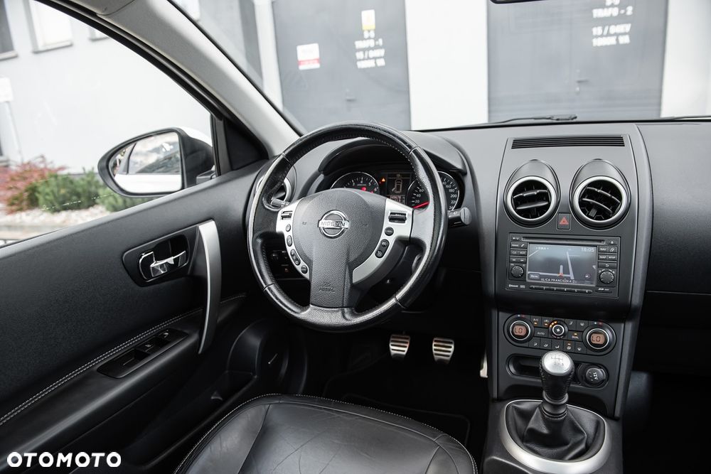 Nissan Qashqai+2 - 27
