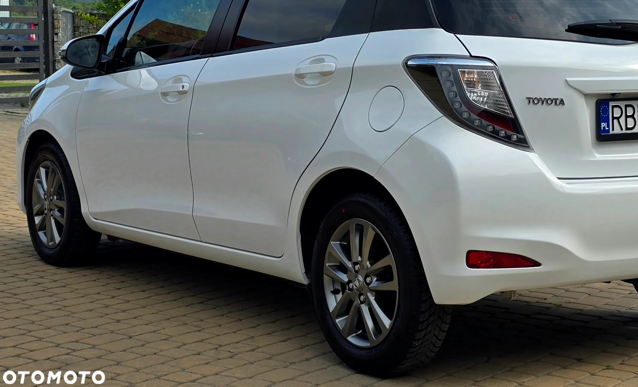 Toyota Yaris - 15