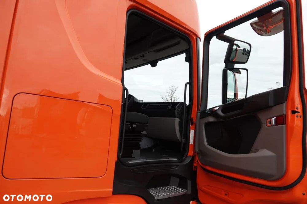 Scania R 450 / RETARDER / ZBIORNIKI 1400 L / - 31