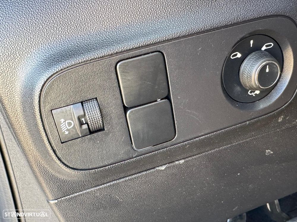 Citroën C3 Aircross 1.2 PureTech Feel Pack - 11