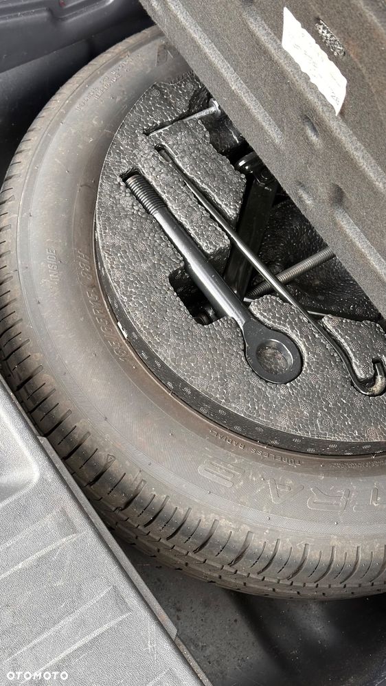 Hyundai i30 1.4 Comfort EU5 - 37