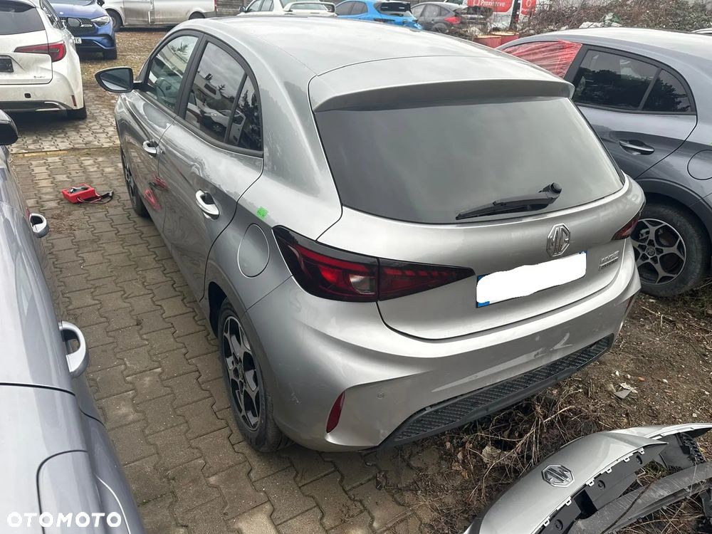 MG MG3 1.5 HEV+ Exclusive - 4