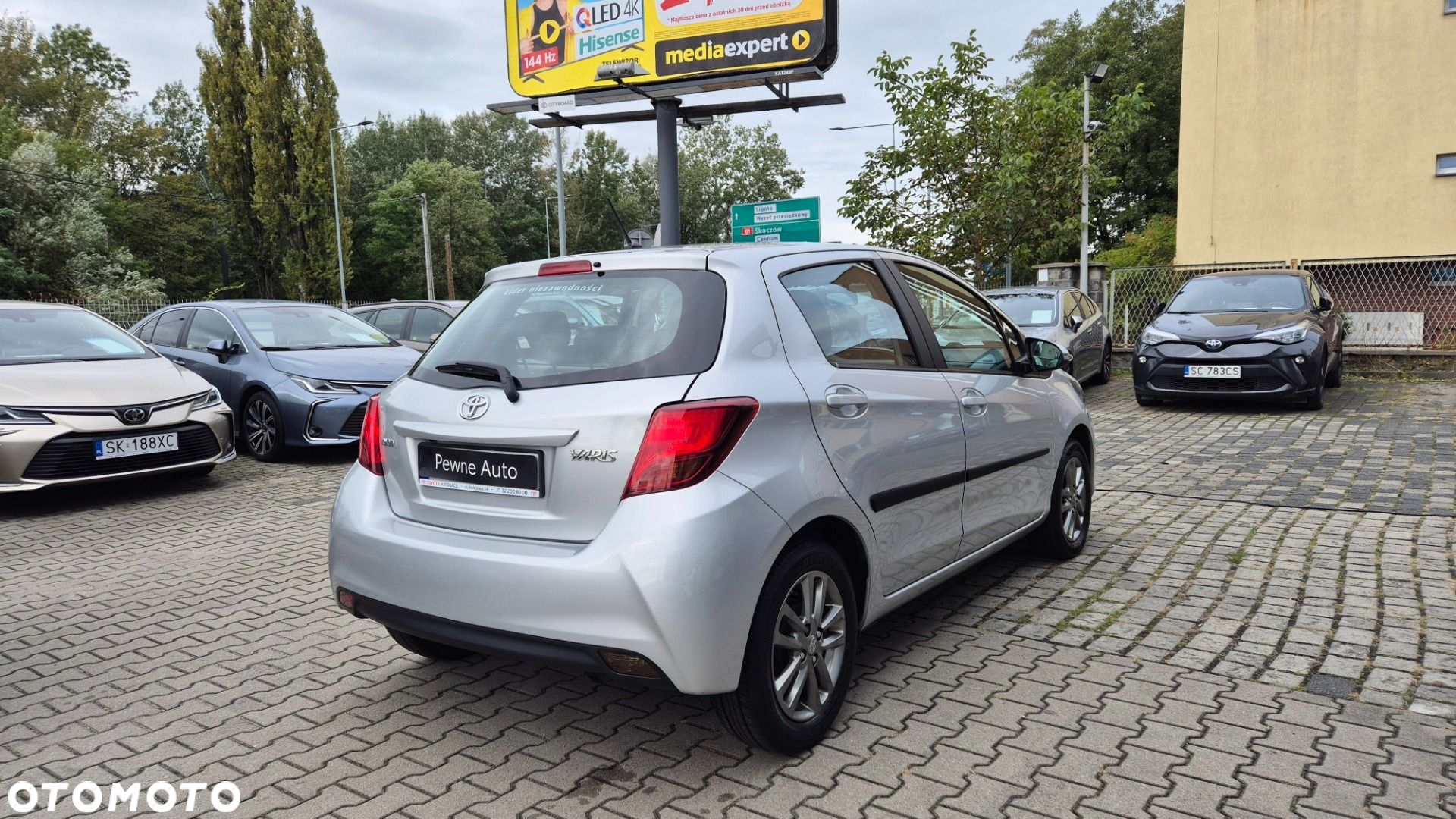 Toyota Yaris - 21