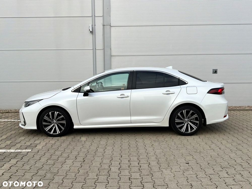 Toyota Corolla - 5