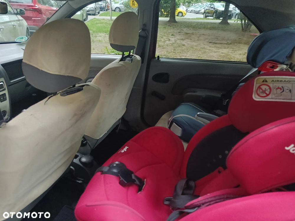 Dacia Logan 1.4 Ambiance - 8