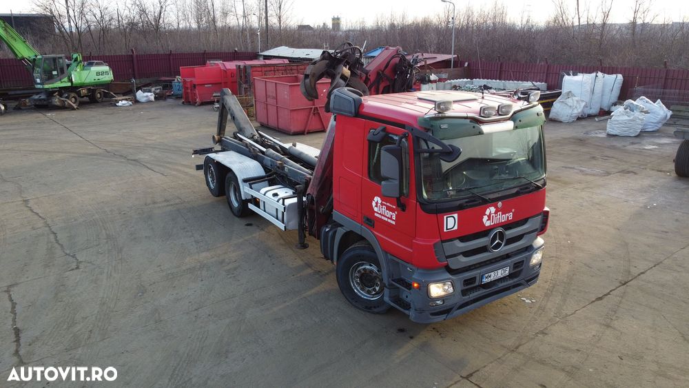 Mercedes-Benz Actros - 1