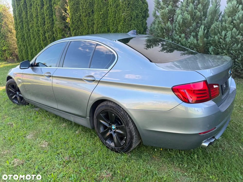 BMW Seria 5 528i Modern Line - 11