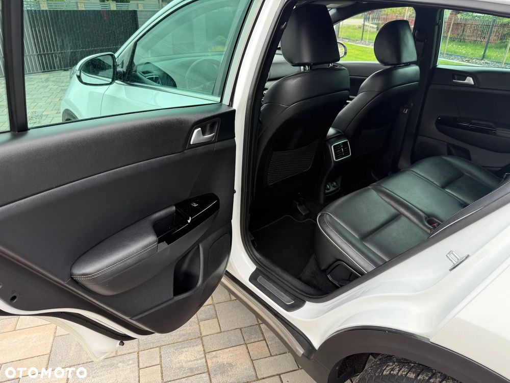 Kia Sportage 1.6 T-GDI AWD GT Line - 25