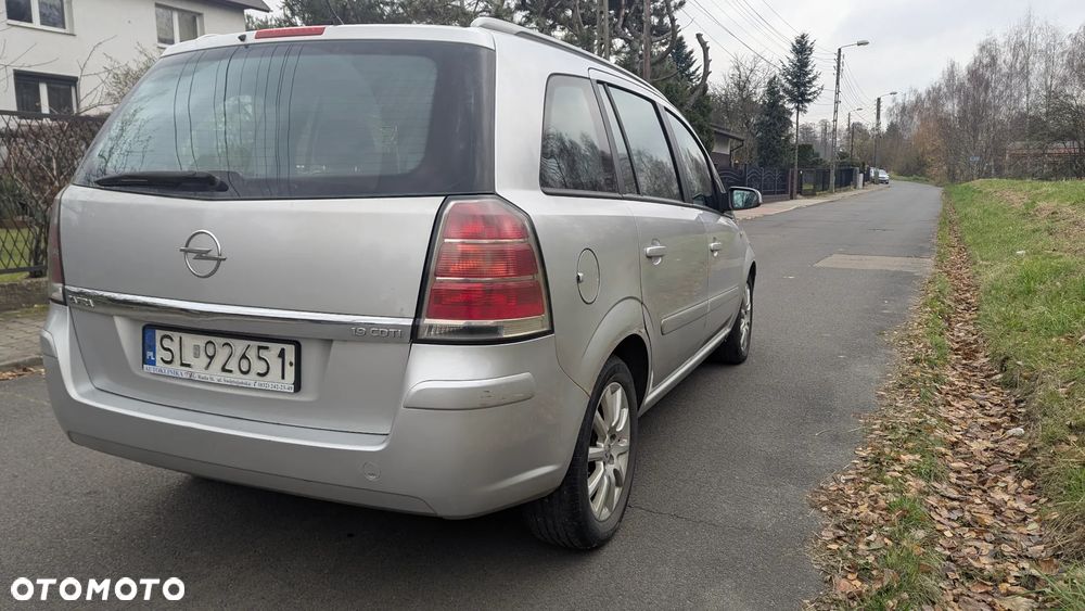 Opel Zafira 1.9 CDTI - 5