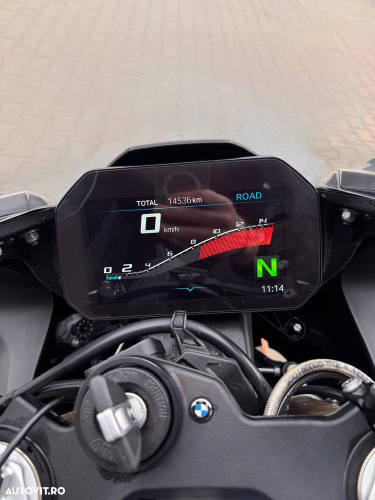 BMW S1000RR - 4