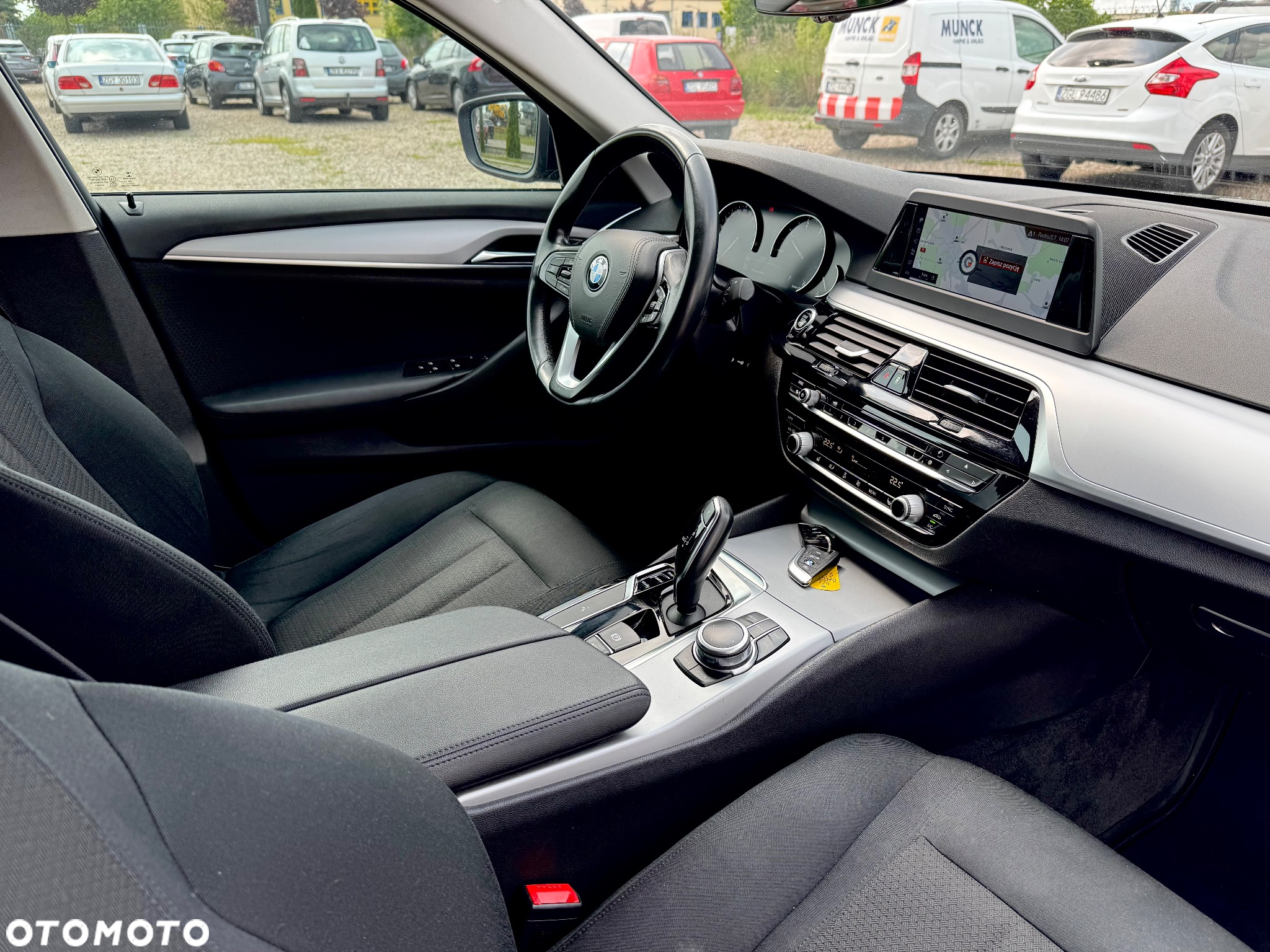 BMW Seria 5 520d Luxury Line - 6