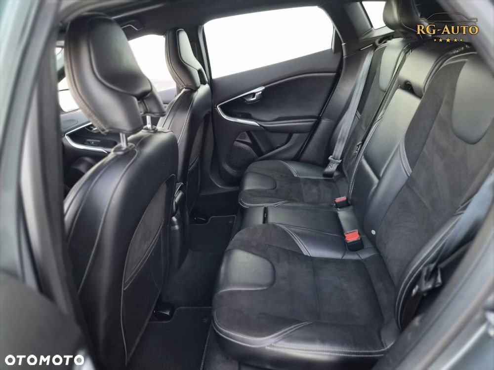 Volvo V40 - 37