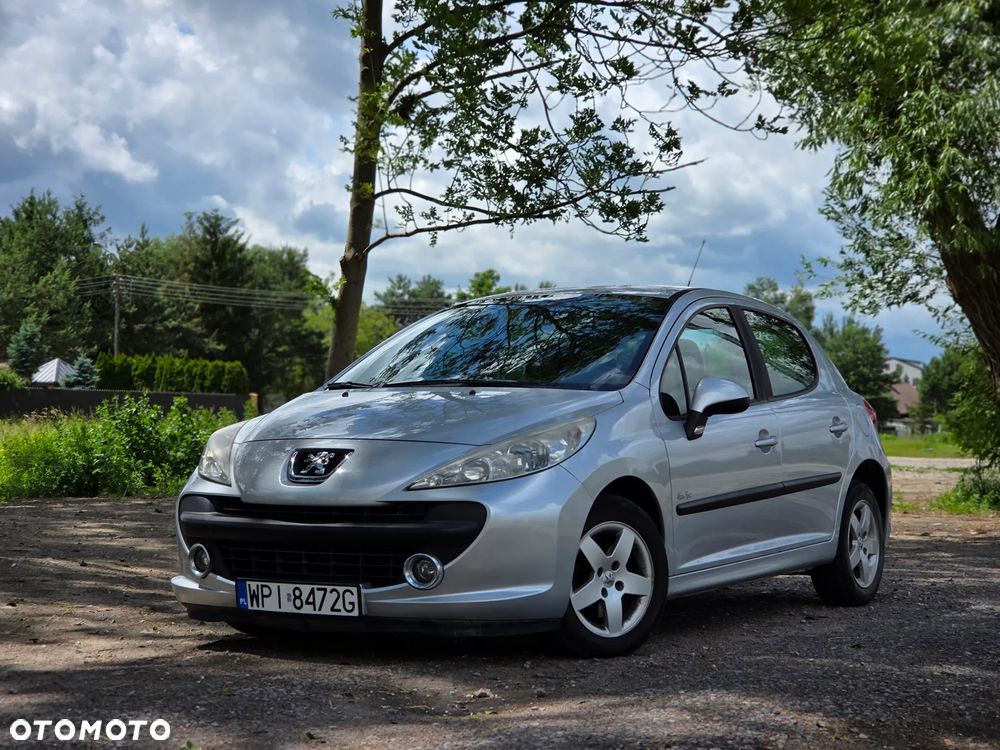 Peugeot 207 1.4 16V Trendy - 2