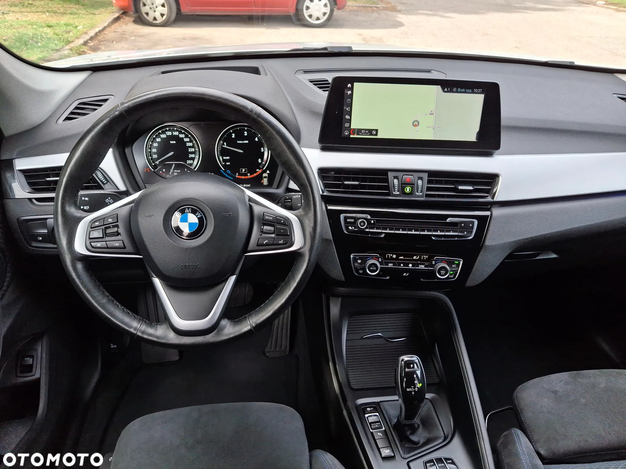 BMW X1 xDrive18d Sport - 6