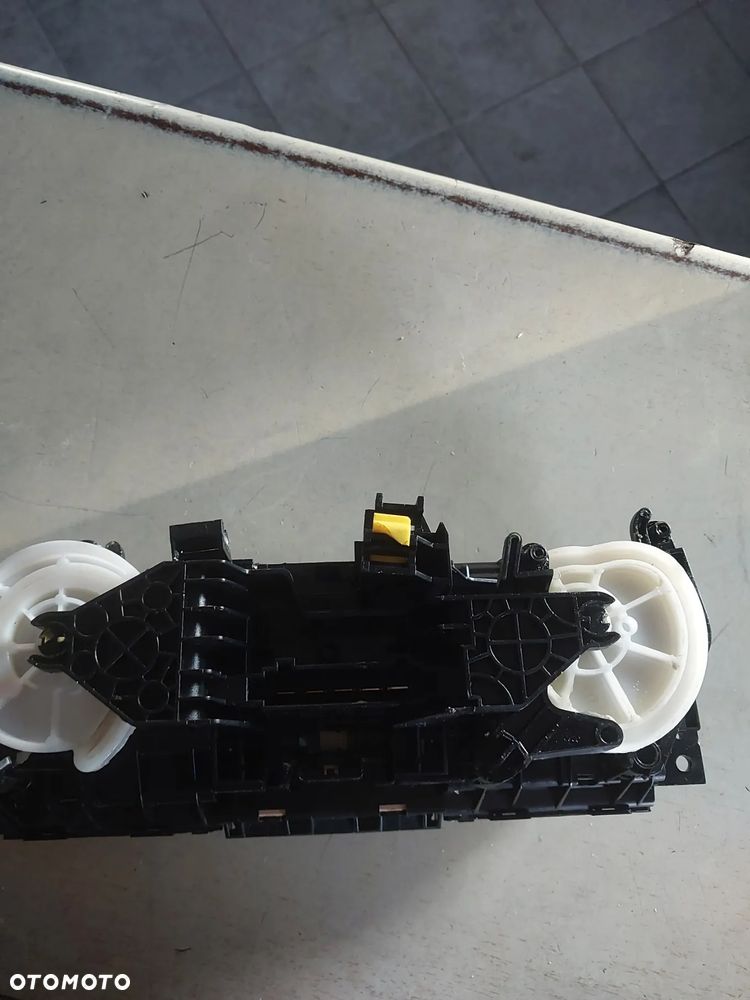 Panel Sterownik przełącznik klimatyzacji vw t5 1.9 tdi - 1