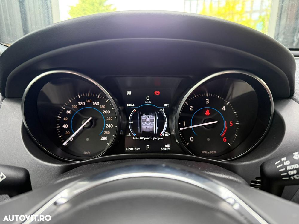 Jaguar XE 2.0 AWD R-Sport - 9