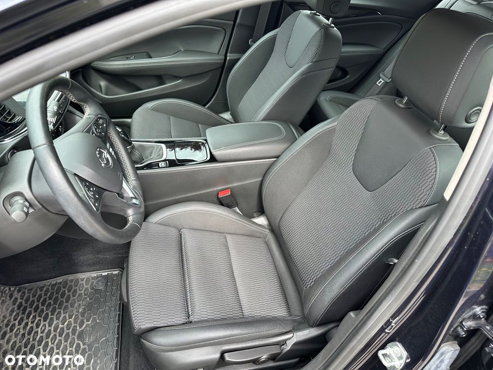 Opel Insignia 1.5 T Elite S&S - 11