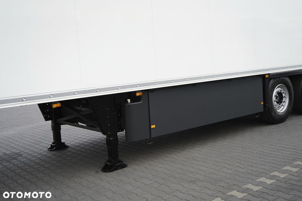 Schmitz Cargobull / CHŁODNIA / CARRIER VECTOR 1550 / OŚ PODNOSZONA - 14