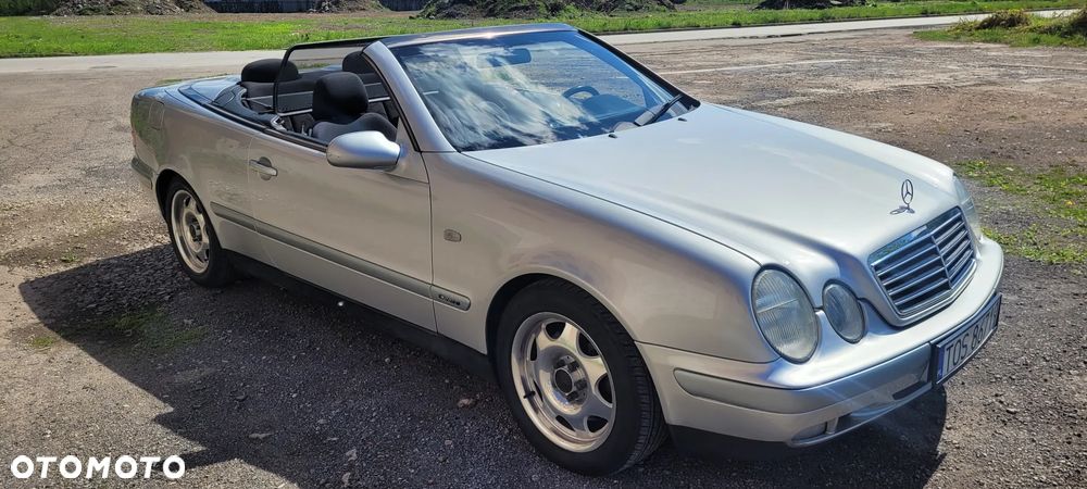 Mercedes-Benz CLK - 2