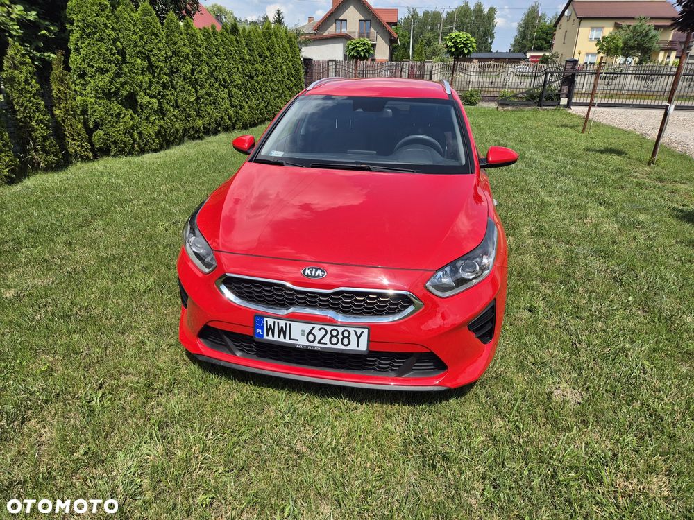 Kia Ceed - 1
