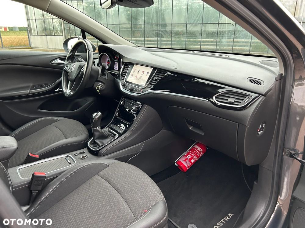 Opel Astra 1.4 Turbo Innovation - 18