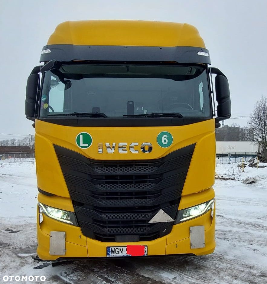 Iveco S-WAY - 2