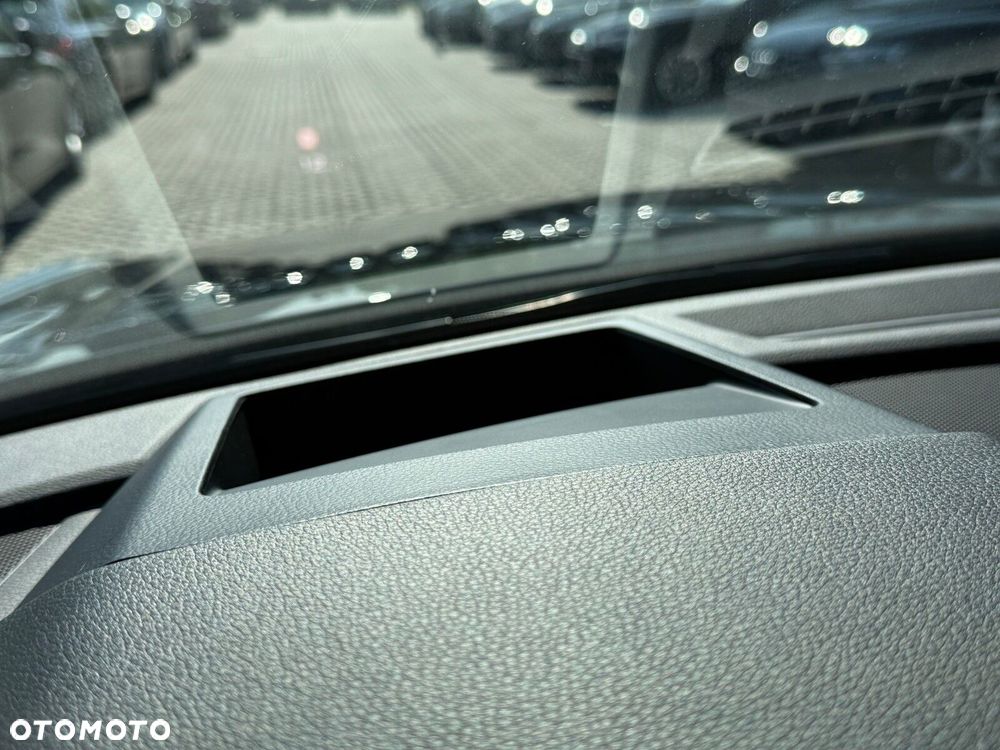 Audi Q5 Sportback - 38