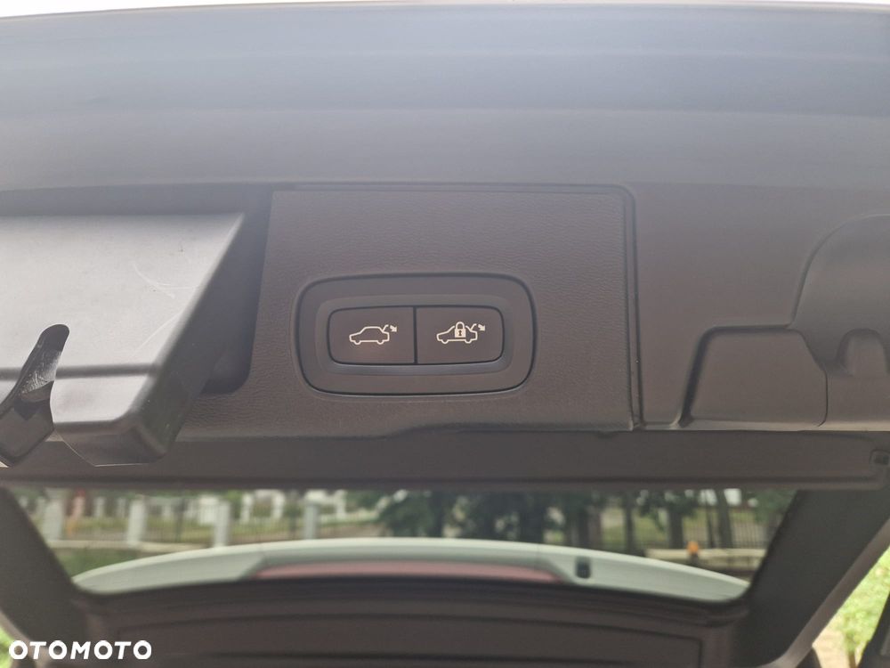 Volvo XC 60 B4 B Geartronic Inscription - 35