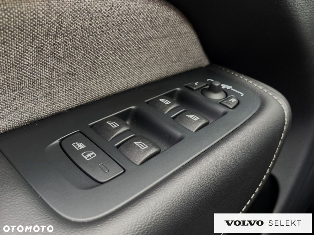 Volvo XC 60 - 39
