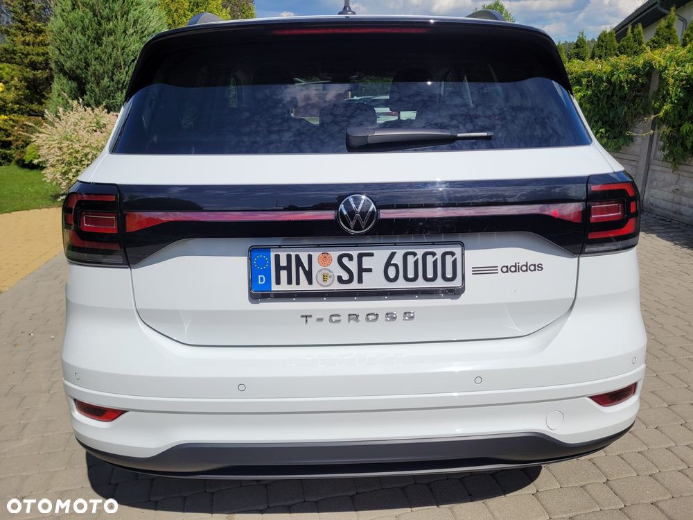 Volkswagen T-Cross 1.5 TSI OPF DSG R-Line - 13