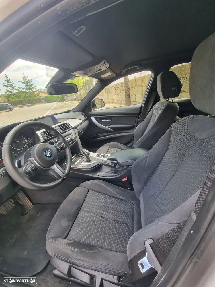 BMW 320 d Auto Pack M - 17