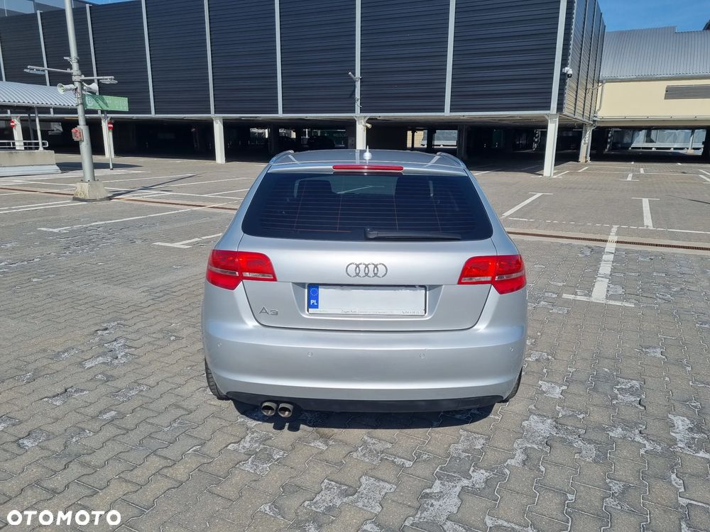 Audi A3 Sportback 2.0 TDI DPF Ambiente - 7