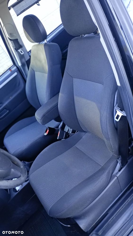 Opel Meriva 1.6 16V - 10