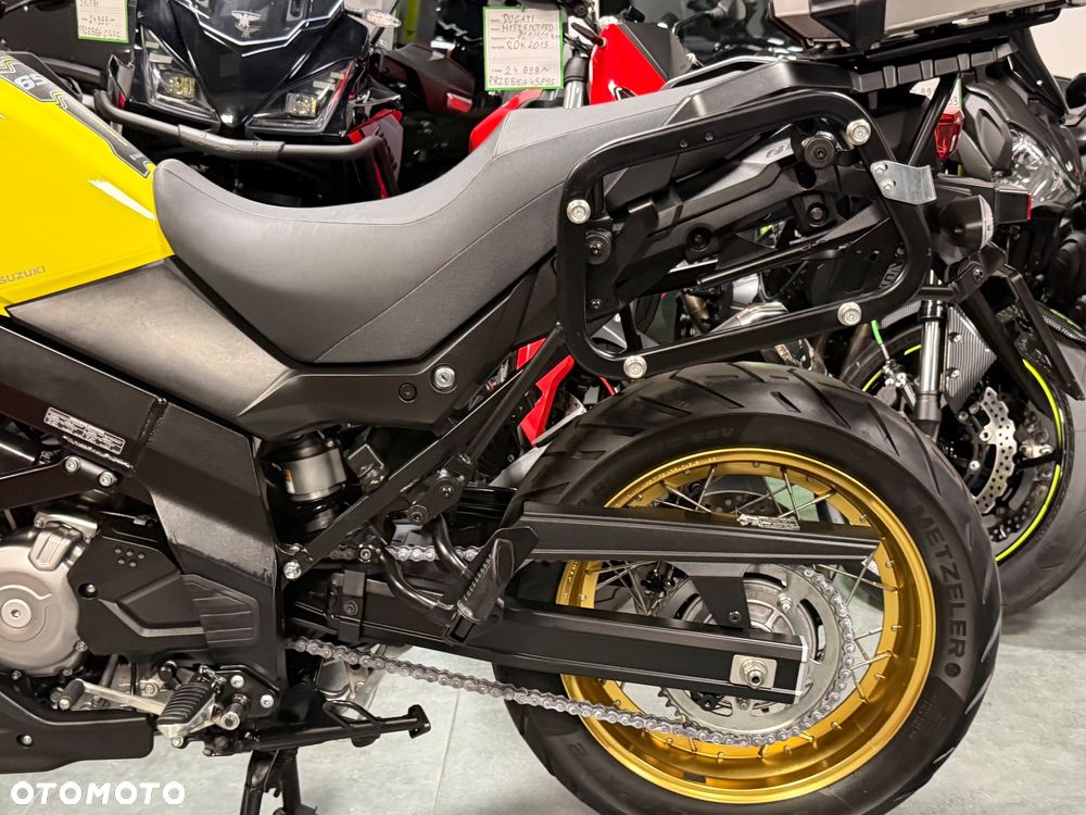 Suzuki V-STROM - 33