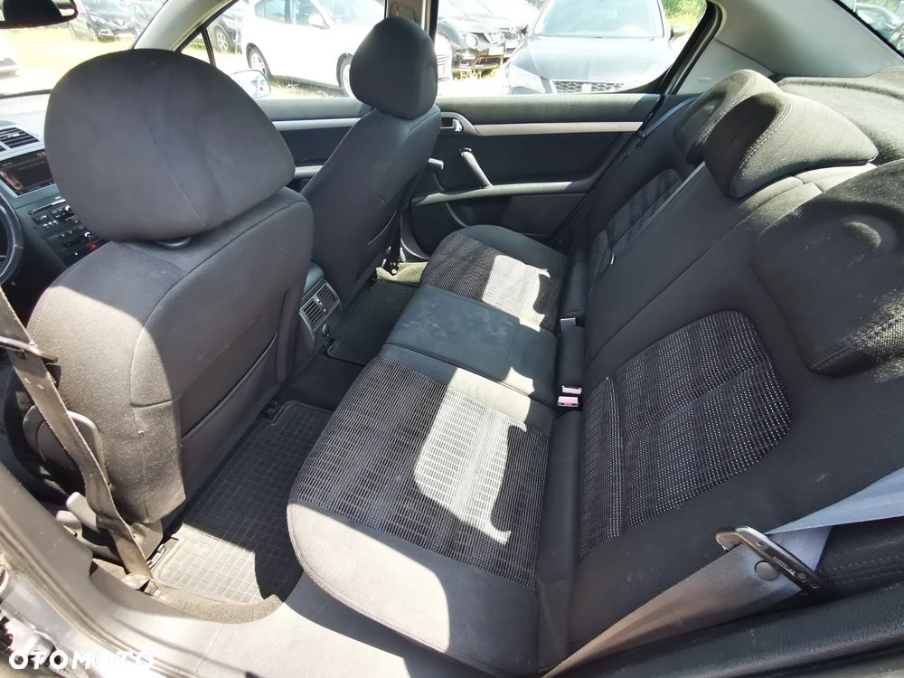 Peugeot 407 HDi 110 Tendance - 11