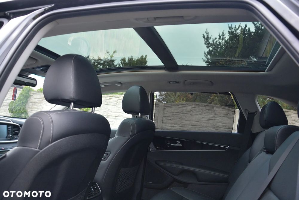 Kia Sorento 2.2 CRDi AWD Platinum Edition - 12
