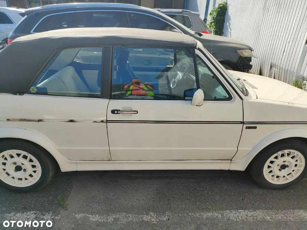 Volkswagen Golf - 12