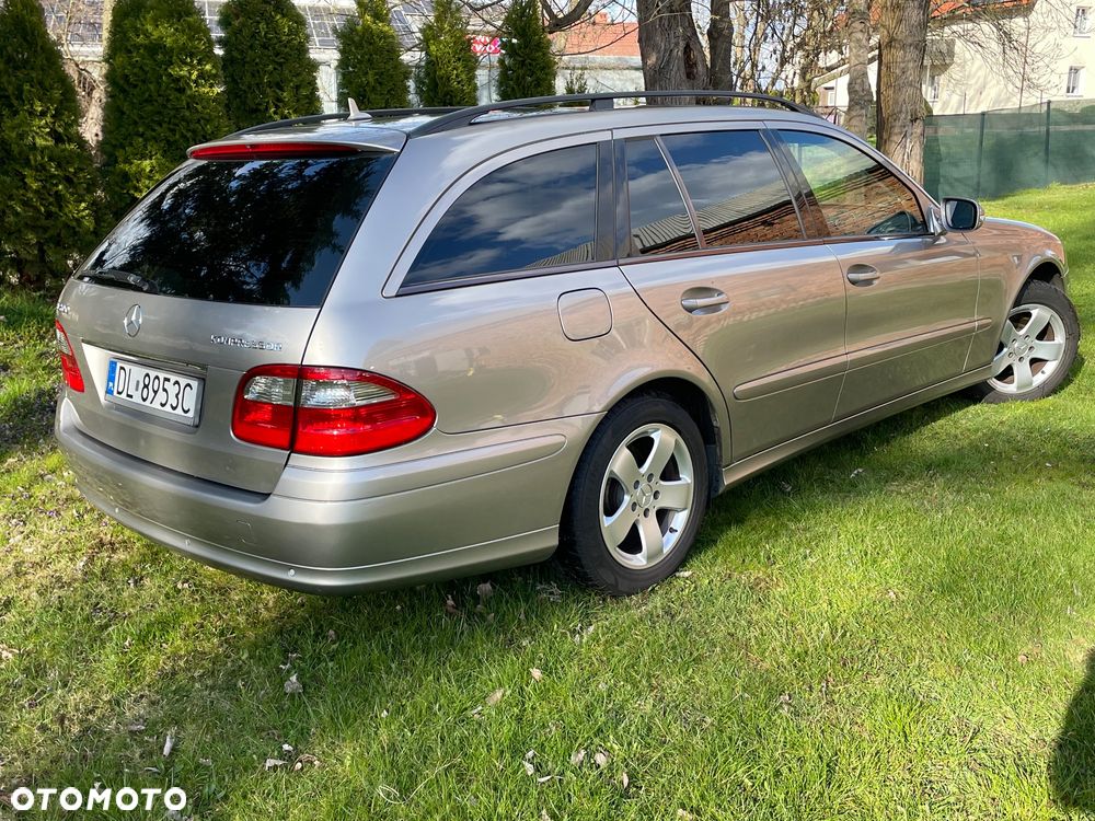 Mercedes-Benz Klasa E 200 Kompressor Classic - 2