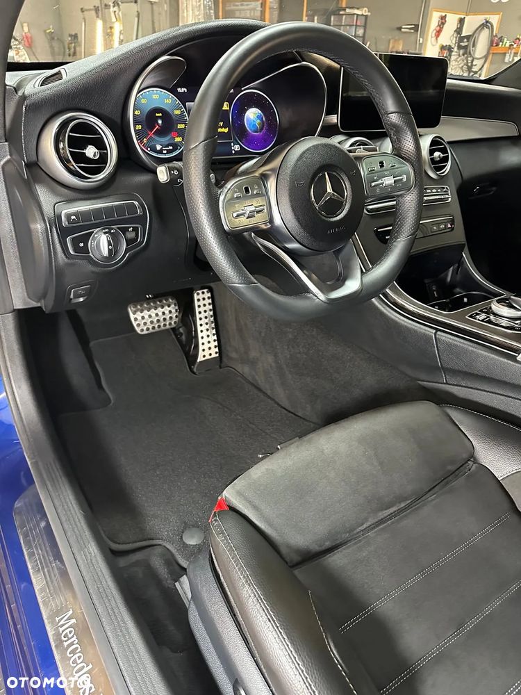 Mercedes-Benz Klasa C 300 9G-TRONIC - 7